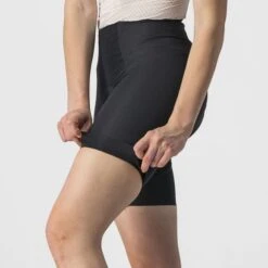 Castelli Free Aero RC Short Zwart Dames 9 Castelli Free Aero RC Short Zwart Dames -Castelli castelli dames broeken 2022 22047 010 03