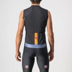 Castelli Entrata VI Mouwloos Fietsshirt Zwart Heren 8 Castelli Entrata VI Mouwloos Fietsshirt Zwart Heren -Castelli castelli entrata vi mouwloos heren 22026 085 02